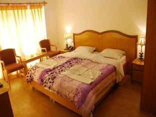 Hotel Ladakh Continental Leh Dış mekan fotoğraf